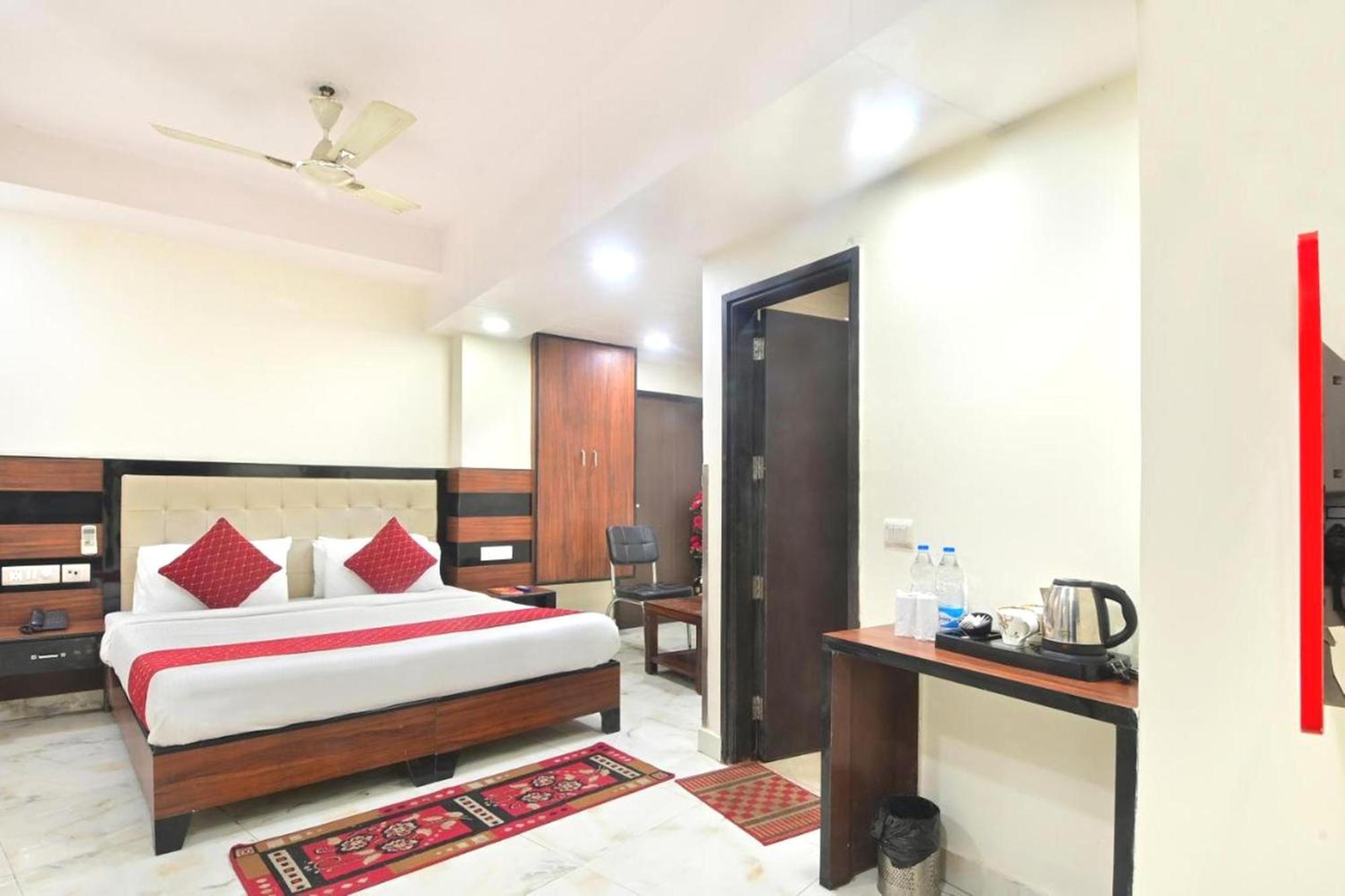 Hotel Emporio View - New Delhi Railway Station - Paharganj Dış mekan fotoğraf