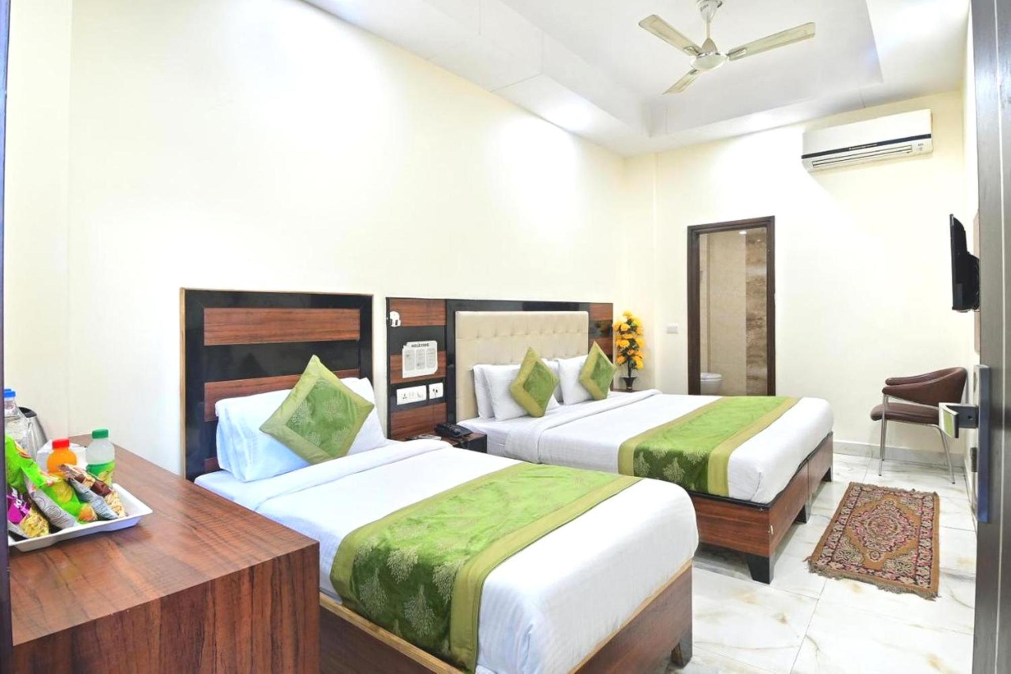 Hotel Emporio View - New Delhi Railway Station - Paharganj Dış mekan fotoğraf