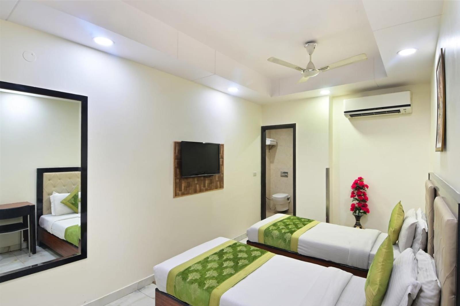 Hotel Emporio View - New Delhi Railway Station - Paharganj Dış mekan fotoğraf