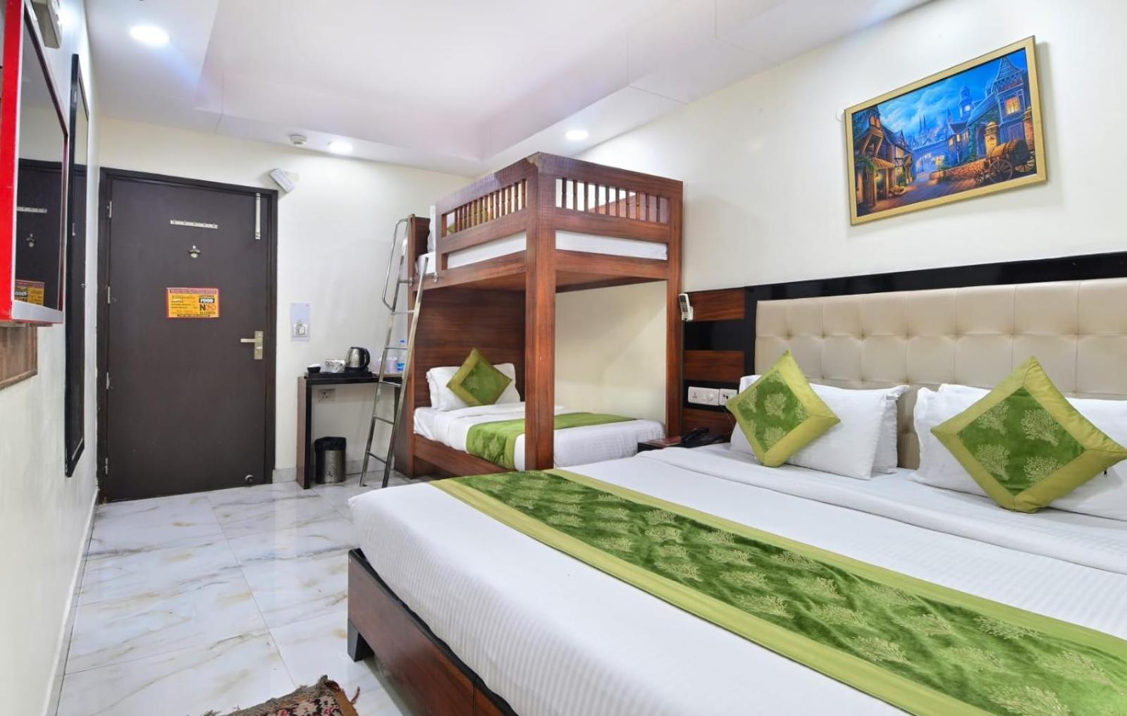 Hotel Emporio View - New Delhi Railway Station - Paharganj Dış mekan fotoğraf