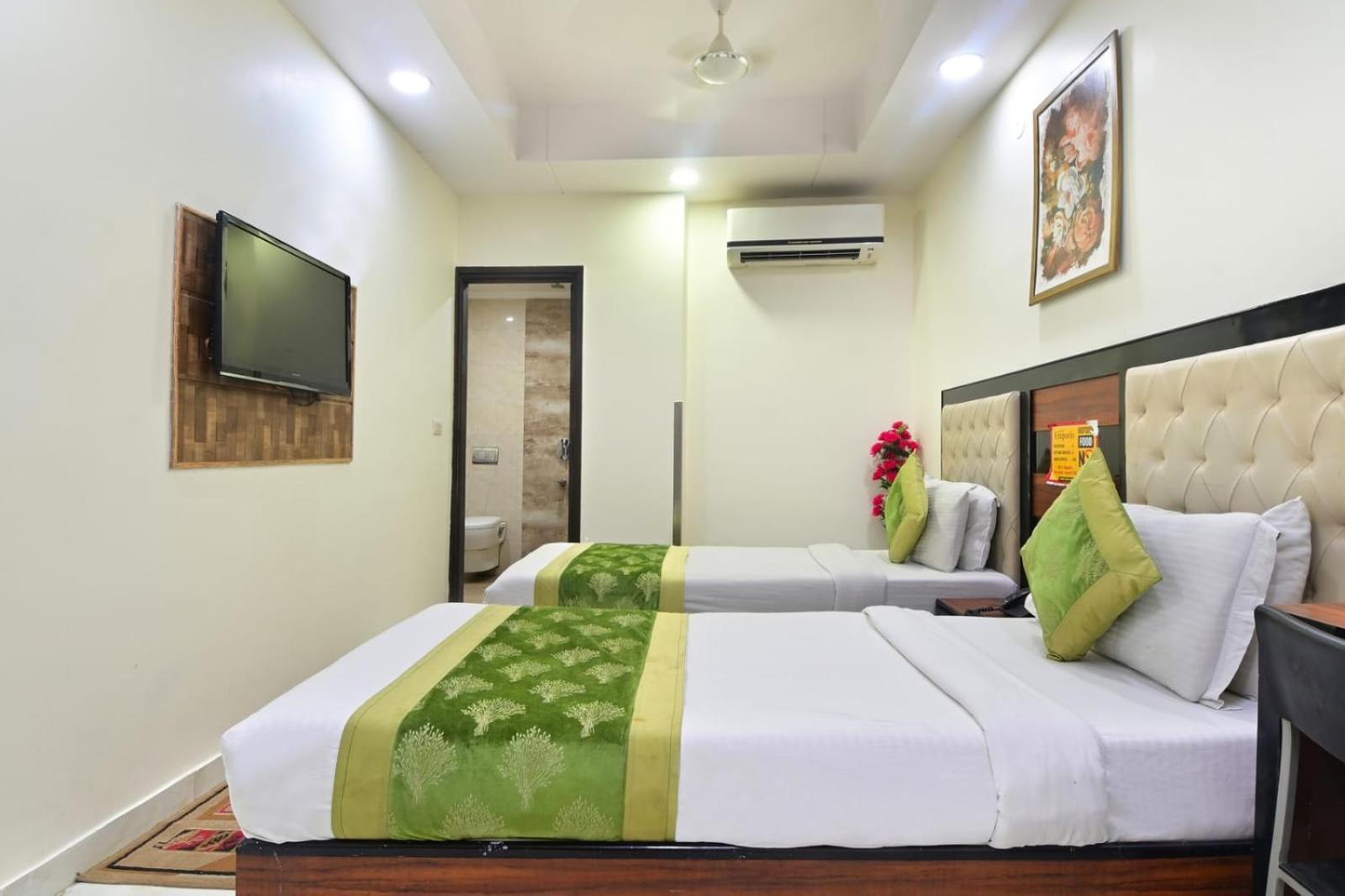 Hotel Emporio View - New Delhi Railway Station - Paharganj Dış mekan fotoğraf